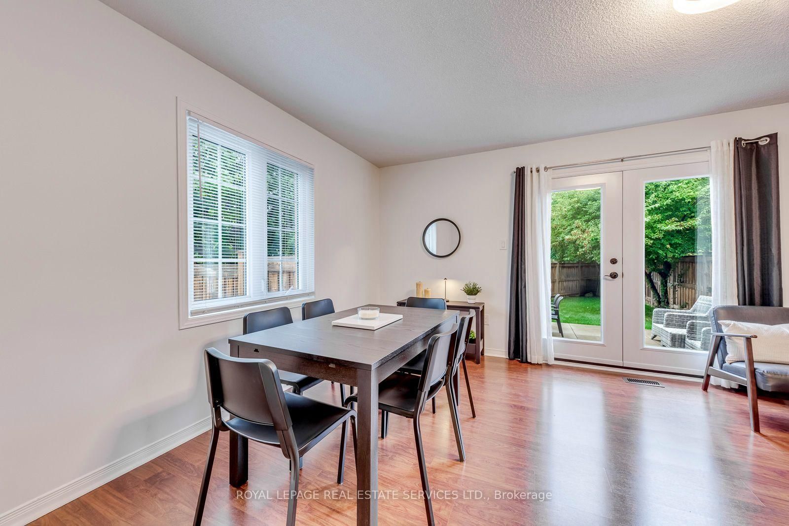 2455 New Wood Drive • Oakville, ON photo 15