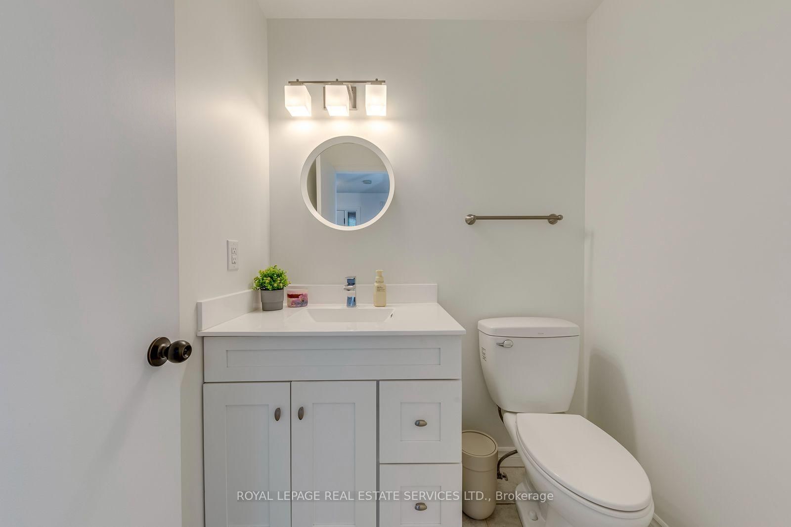 2455 New Wood Drive • Oakville, ON photo 23