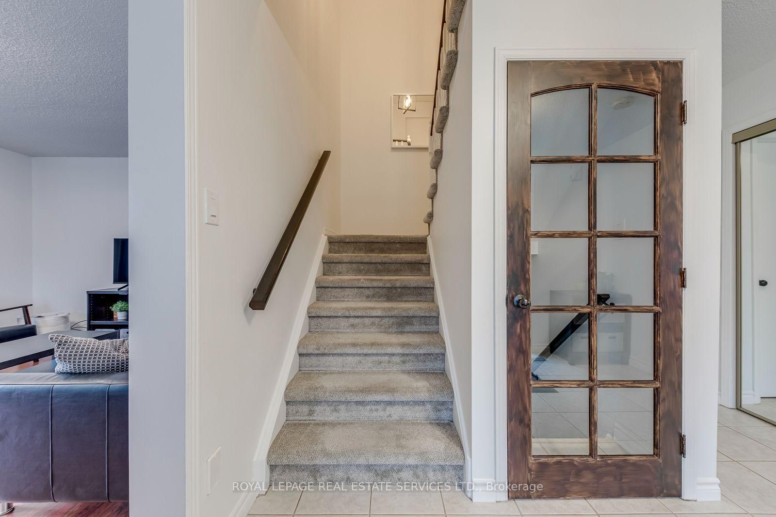 2455 New Wood Drive • Oakville, ON photo 24