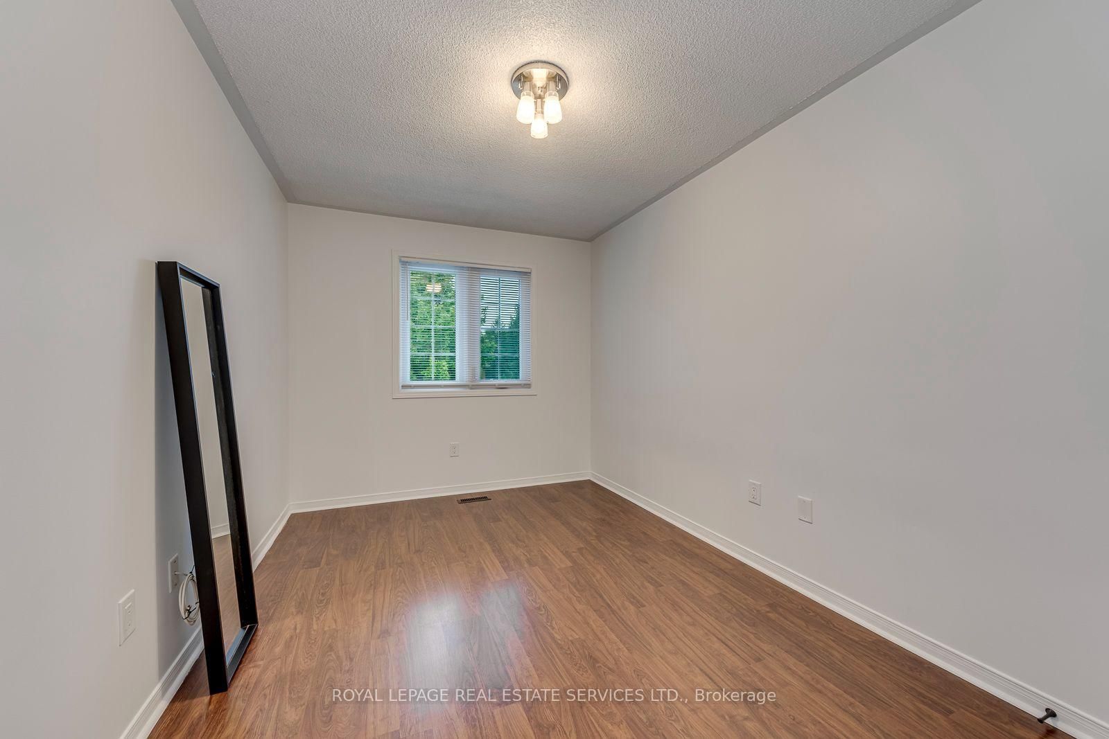 2455 New Wood Drive • Oakville, ON photo 28