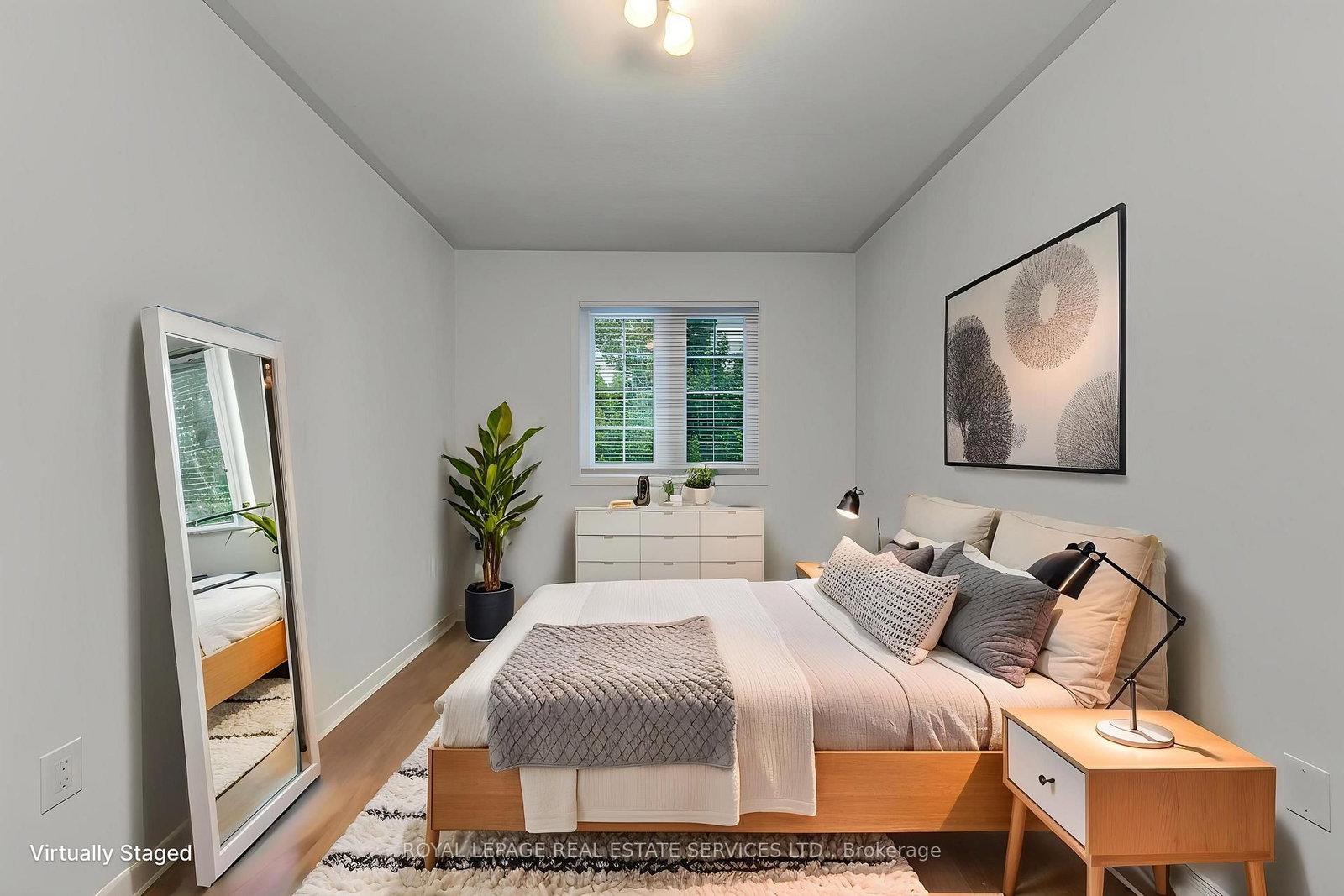 2455 New Wood Drive • Oakville, ON photo 29