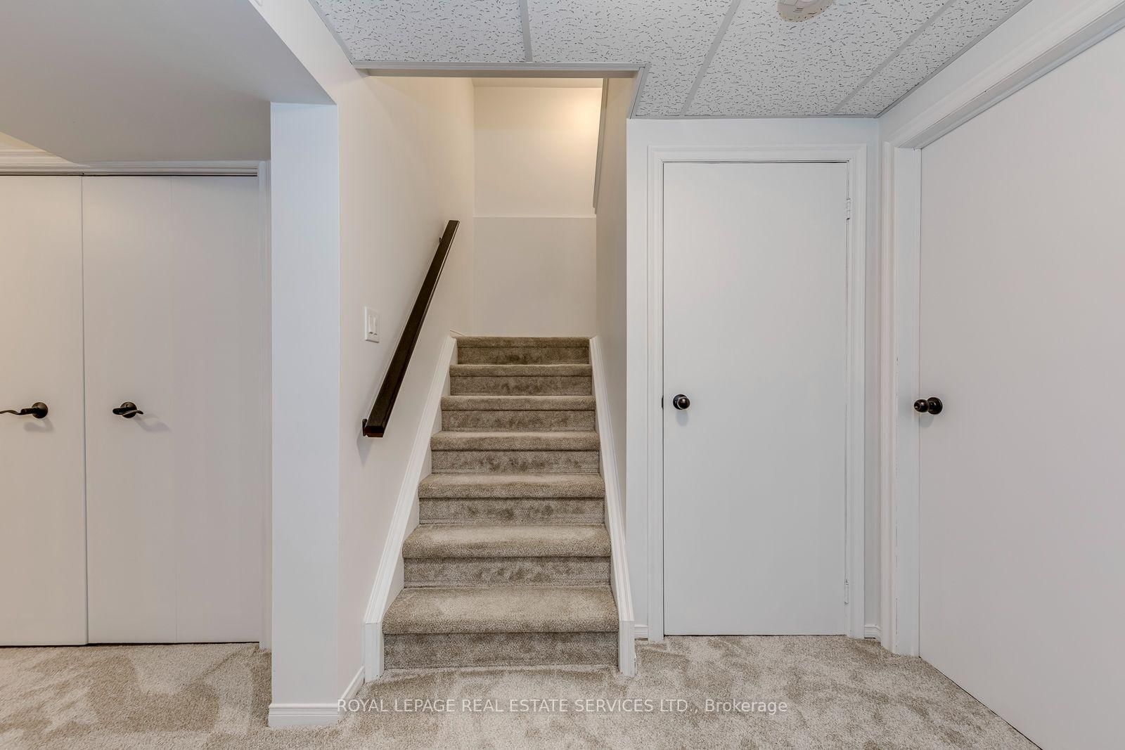 2455 New Wood Drive • Oakville, ON photo 36