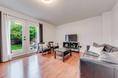 2455 New Wood Drive • Oakville, ON photo 8