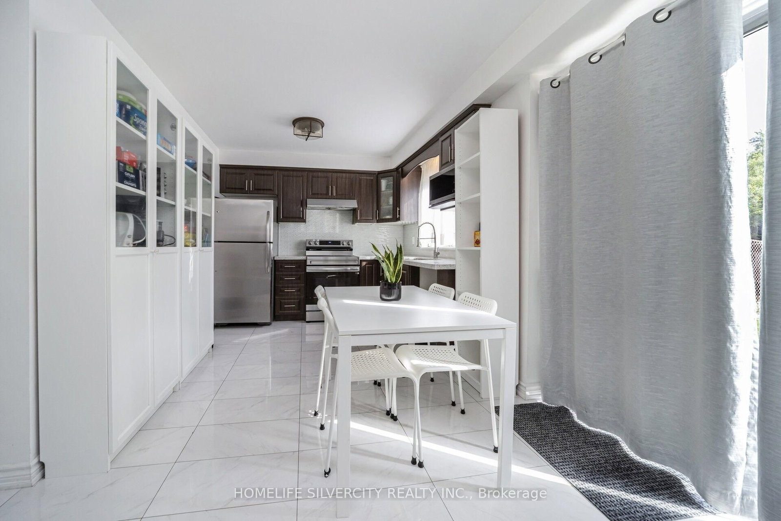 7582 Discus Crescent • Mississauga, ON photo 13