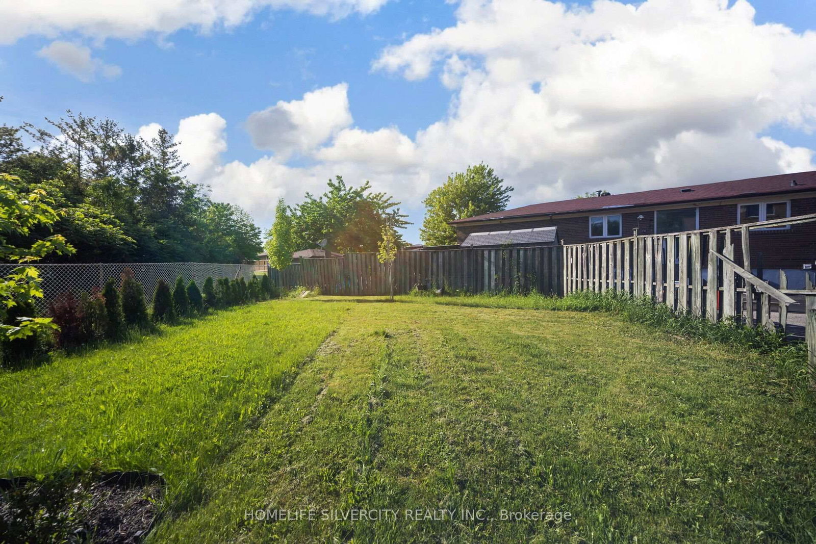 7582 Discus Crescent • Mississauga, ON photo 44