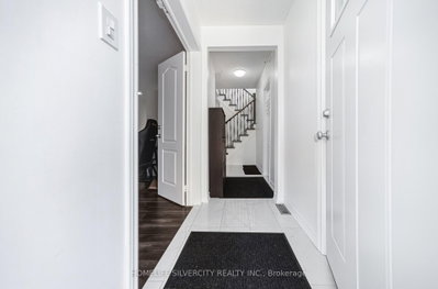 7582 Discus Crescent • Mississauga, ON photo 5