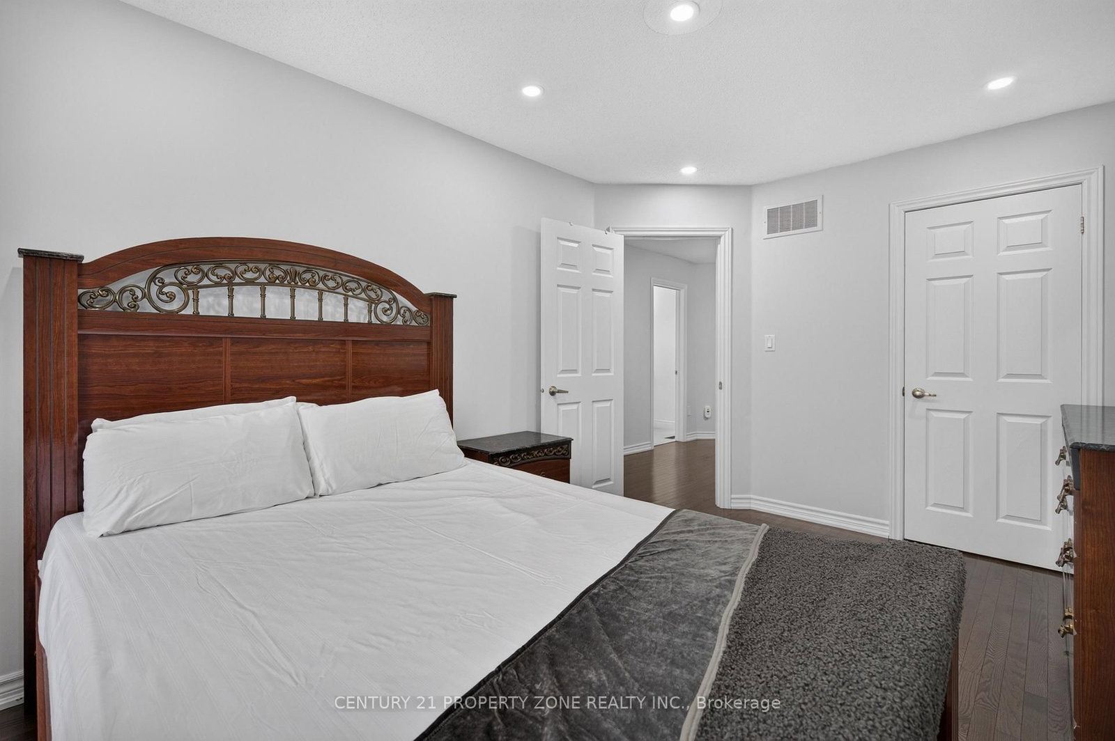 11 Selsdon Street • Brampton, ON photo 33