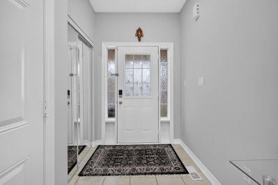11 Selsdon Street • Brampton, ON photo 4