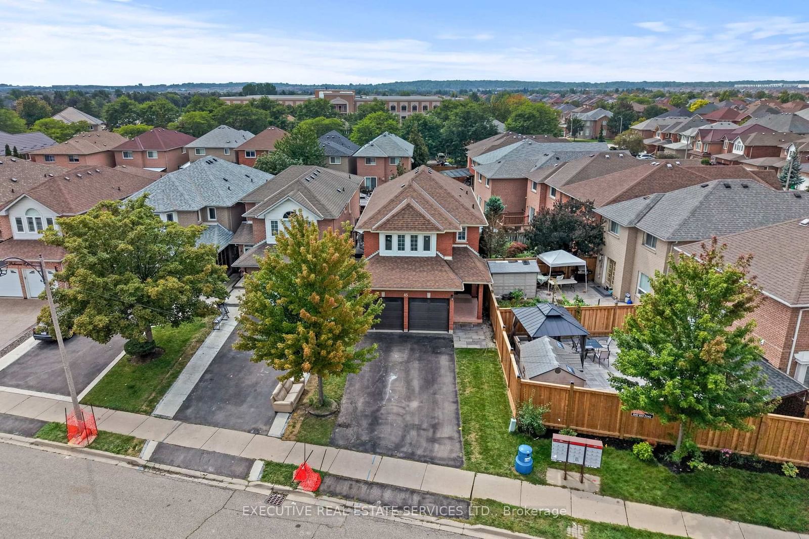 45 Sahara Trail • Brampton, ON photo 3