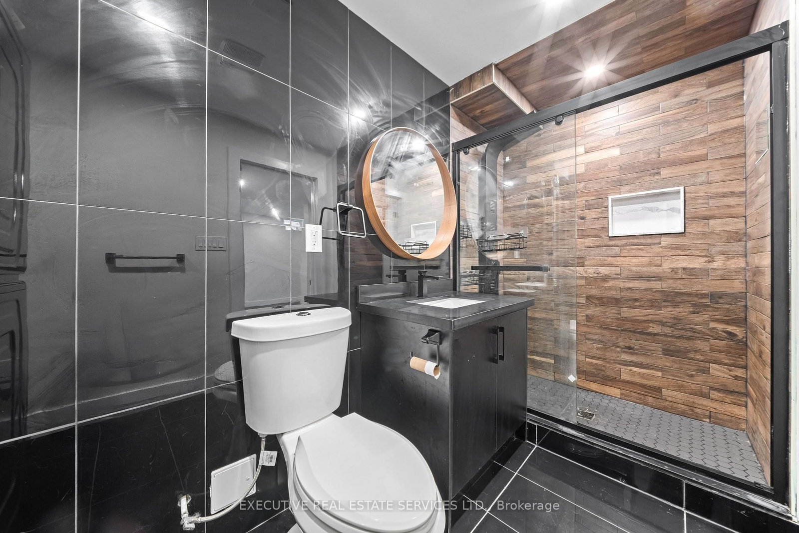 45 Sahara Trail • Brampton, ON photo 32