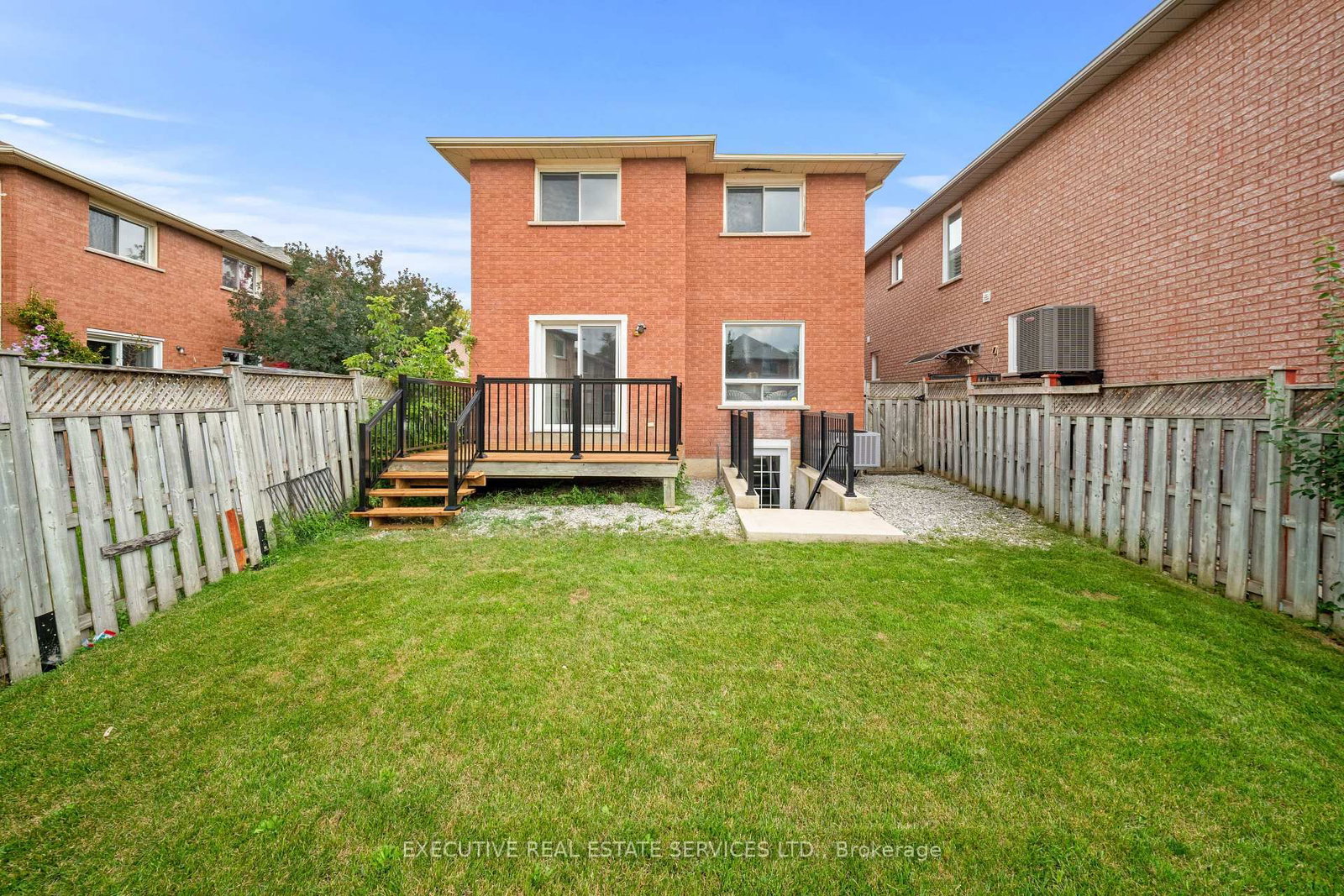 45 Sahara Trail • Brampton, ON photo 40