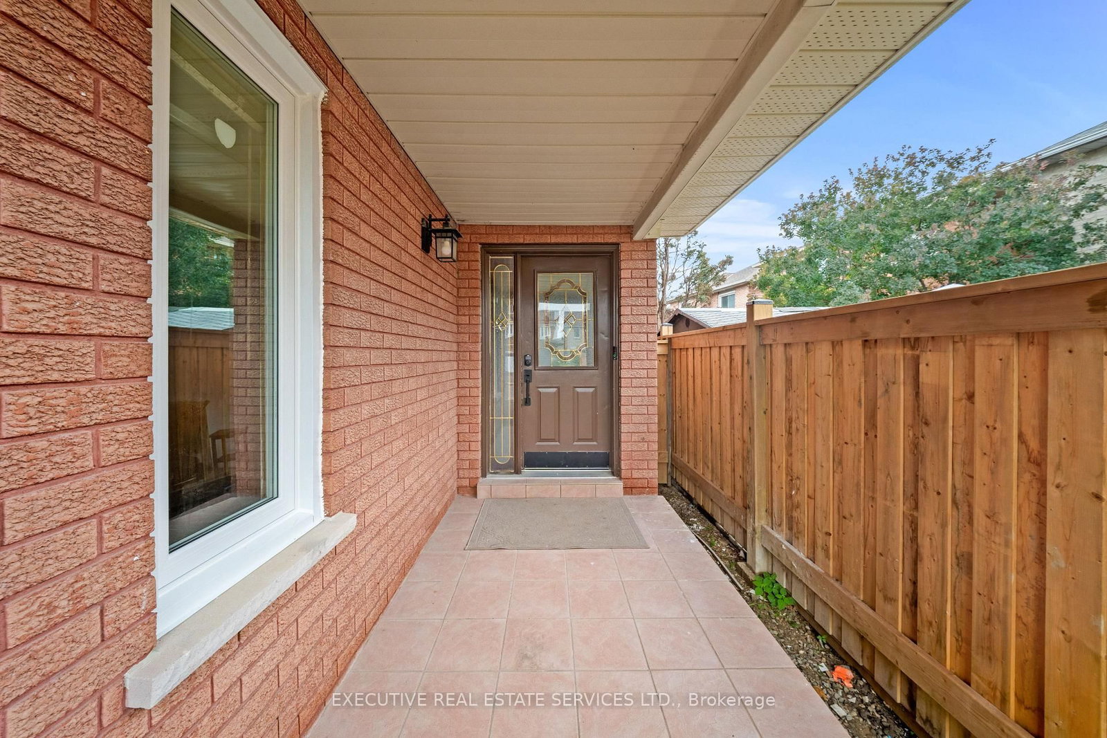45 Sahara Trail • Brampton, ON photo 5