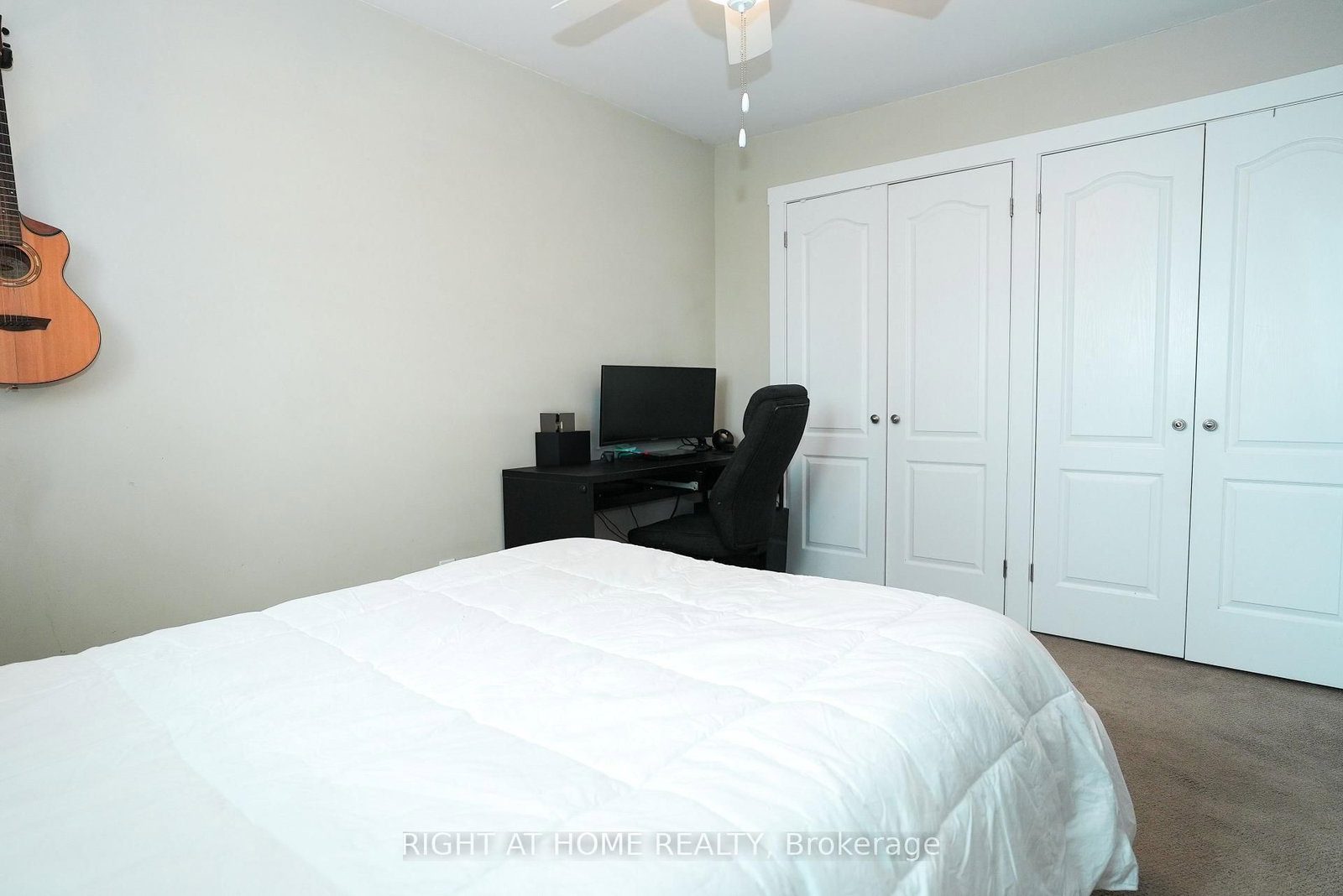 1266 Lakeview Drive • Oakville, ON photo 26