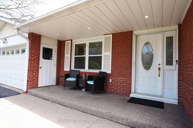 1266 Lakeview Drive