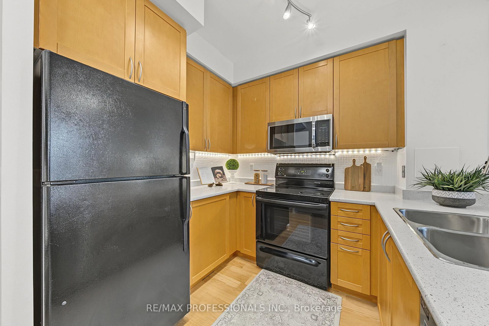 3939 Duke Of York Boulevard • #801 • Mississauga, ON photo 8