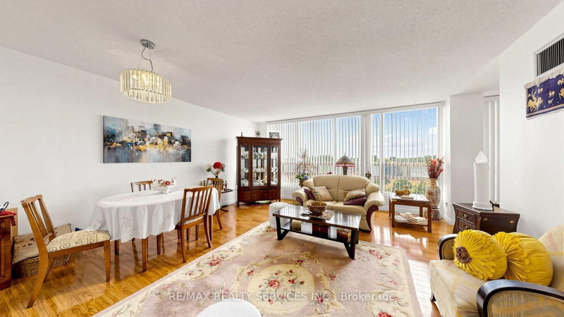 330 Mill Brampton,ON L6Y 3V3 — Photo 11