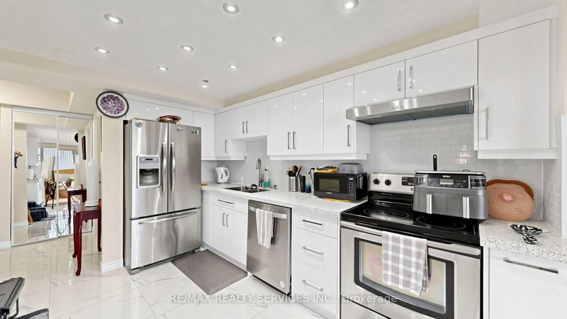 330 Mill Brampton,ON L6Y 3V3 — Photo 16