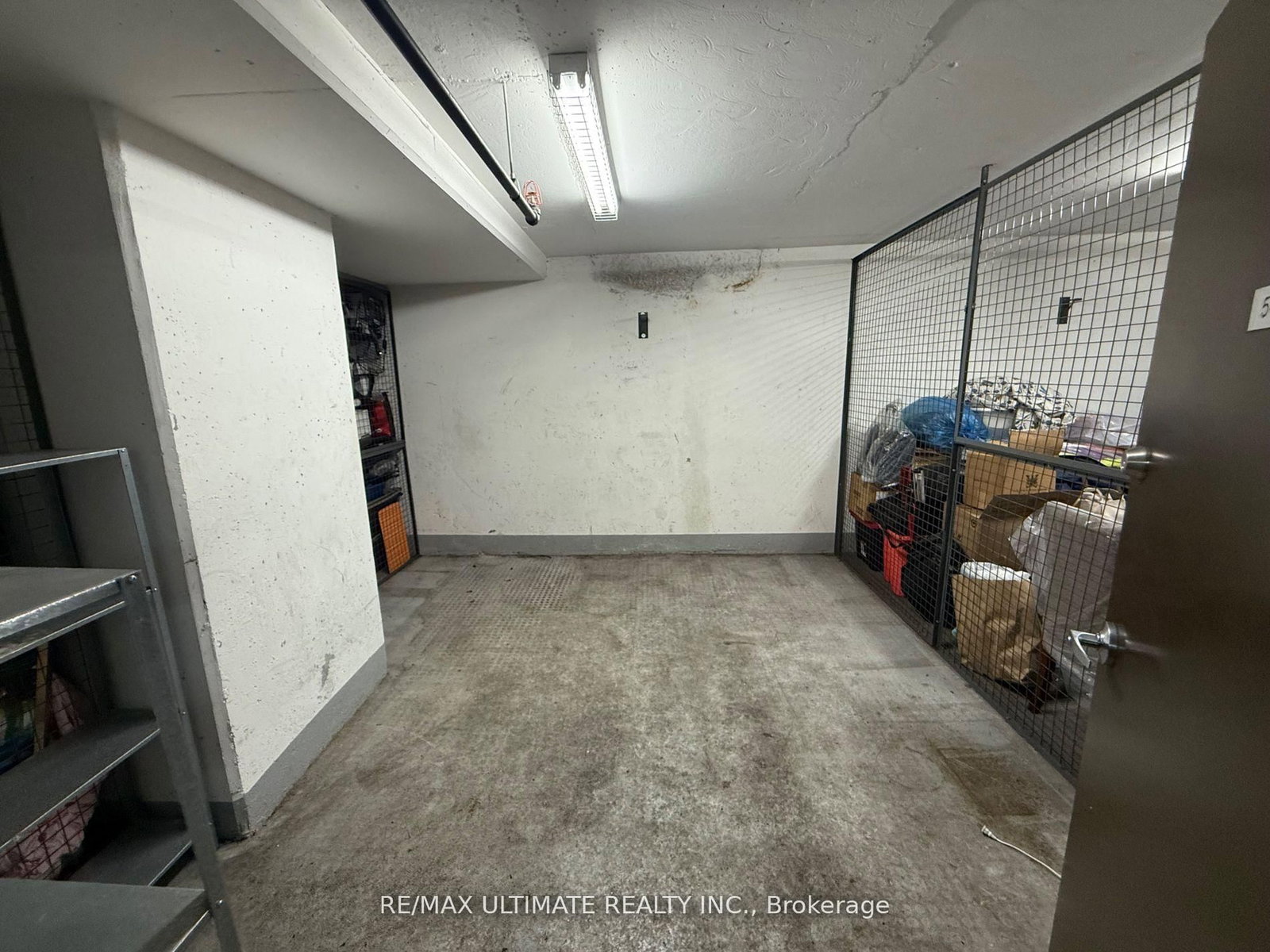 33 Shore Breeze Drive • #1003 • Toronto, ON photo 42