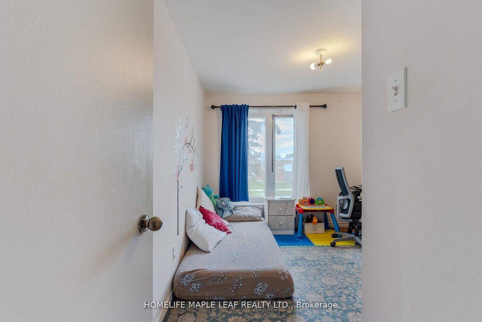 148 Hansen Road N • Brampton, ON photo 18