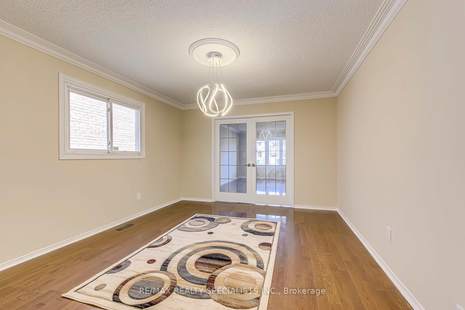 102 Sunforest Drive • Brampton, ON photo 10