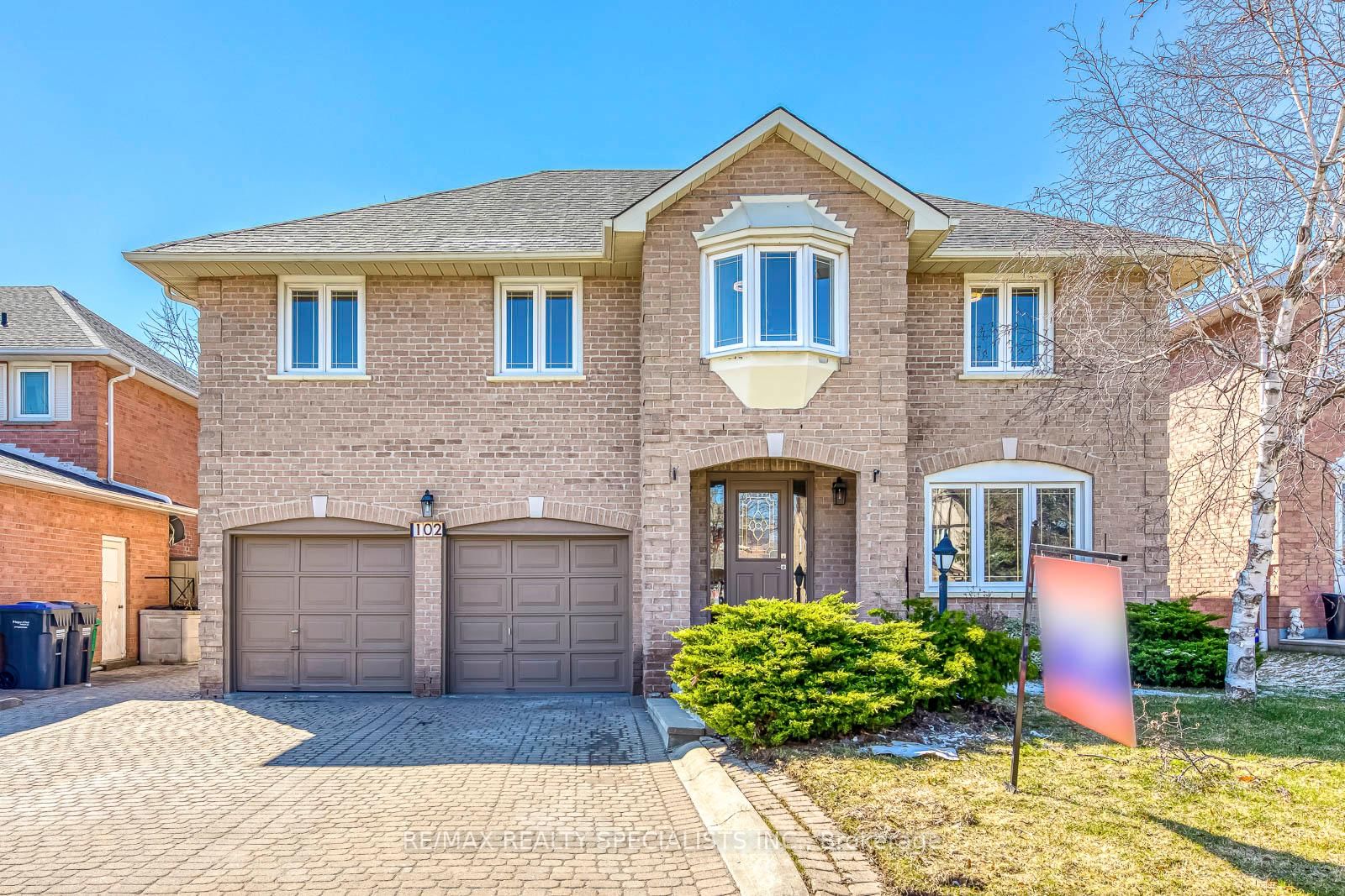 102 Sunforest Drive • Brampton, ON photo 2