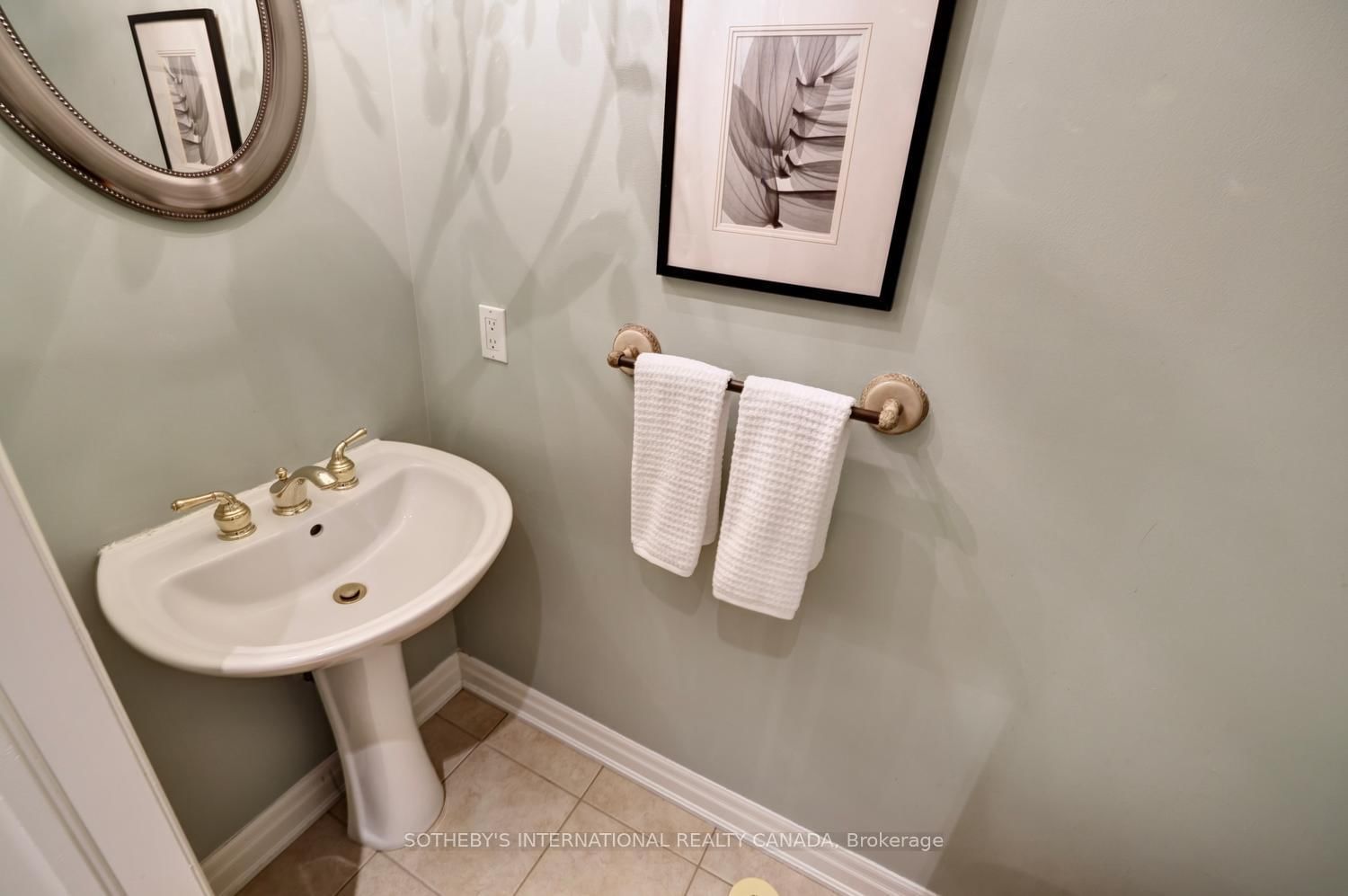 112 Waterside Drive • Mississauga, ON photo 16