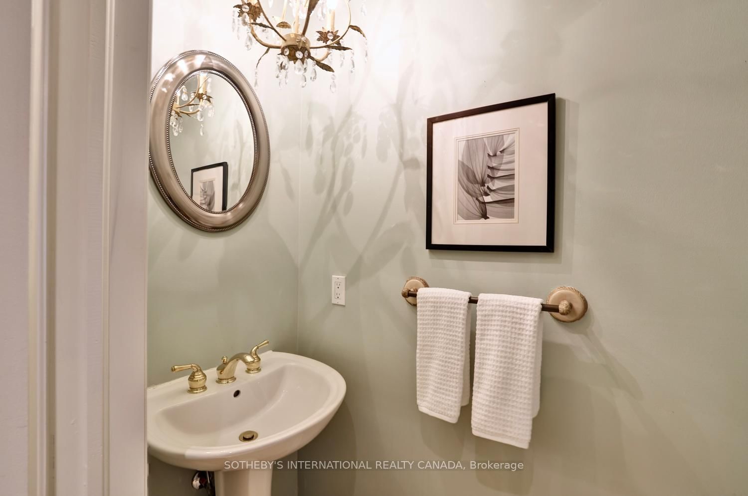 112 Waterside Drive • Mississauga, ON photo 17