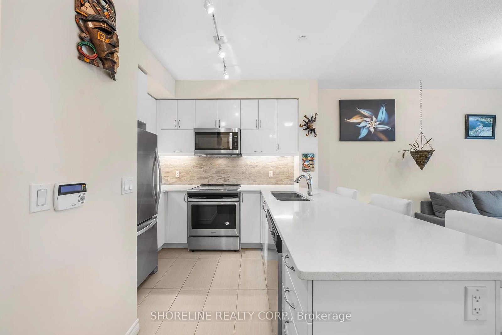 39 Annie Craig Drive • #1502 • Toronto, ON photo 10