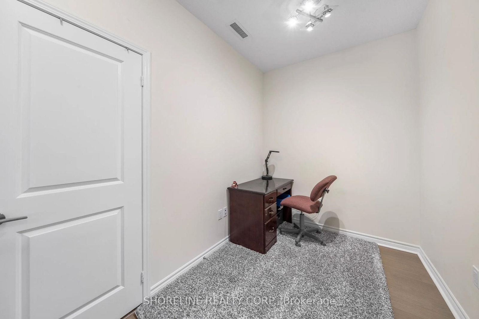 39 Annie Craig Drive • #1502 • Toronto, ON photo 14