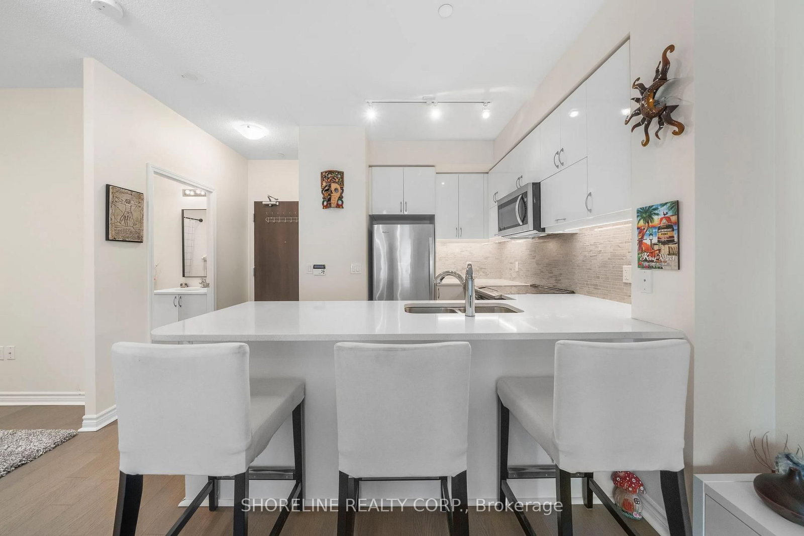 39 Annie Craig Drive • #1502 • Toronto, ON photo 8