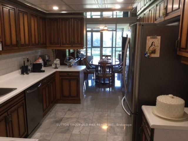 2000 Islington Avenue • #412 • Toronto, ON photo 6