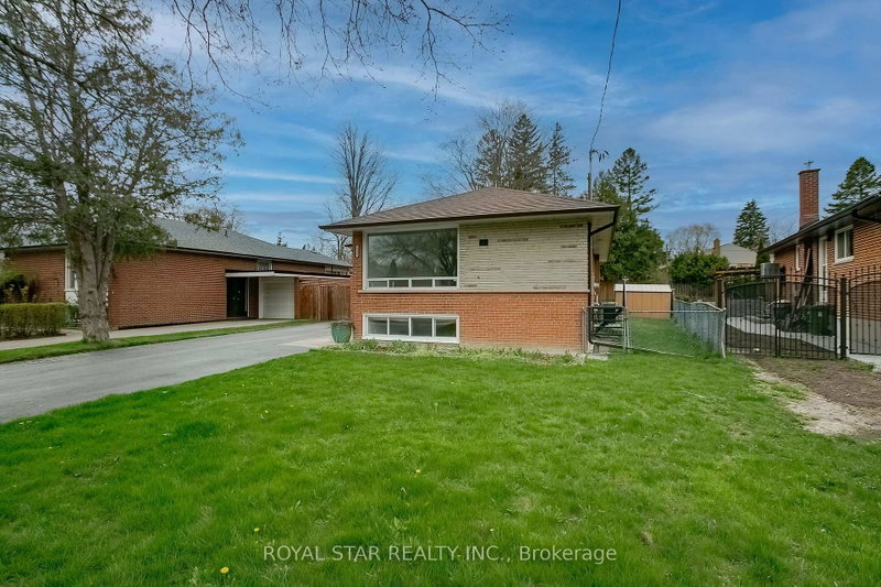 Upper - 114 Wincott Drive