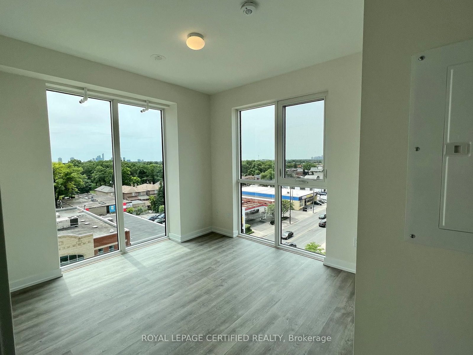 2300 St. Clair Avenue W • #703 • Toronto, ON photo 10