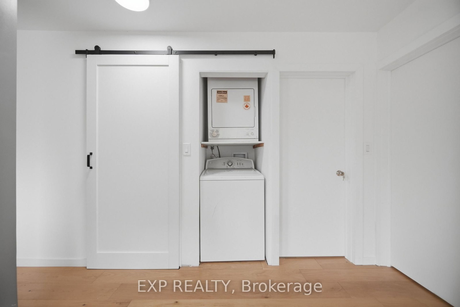 32 Maple Avenue E • Halton Hills, ON photo 20
