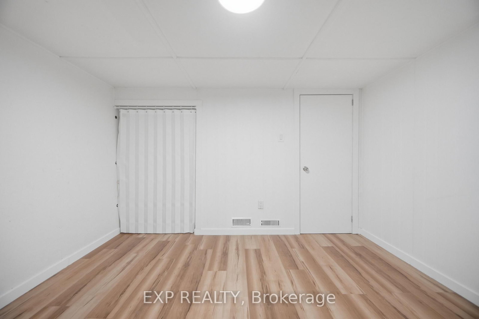 32 Maple Avenue E • Halton Hills, ON photo 30