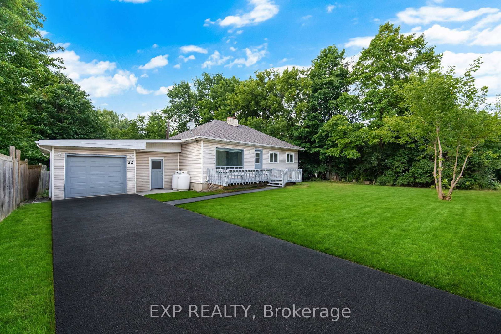 32 Maple Avenue E • Halton Hills, ON photo 48