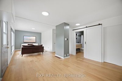 32 Maple Avenue E • Halton Hills, ON photo 6
