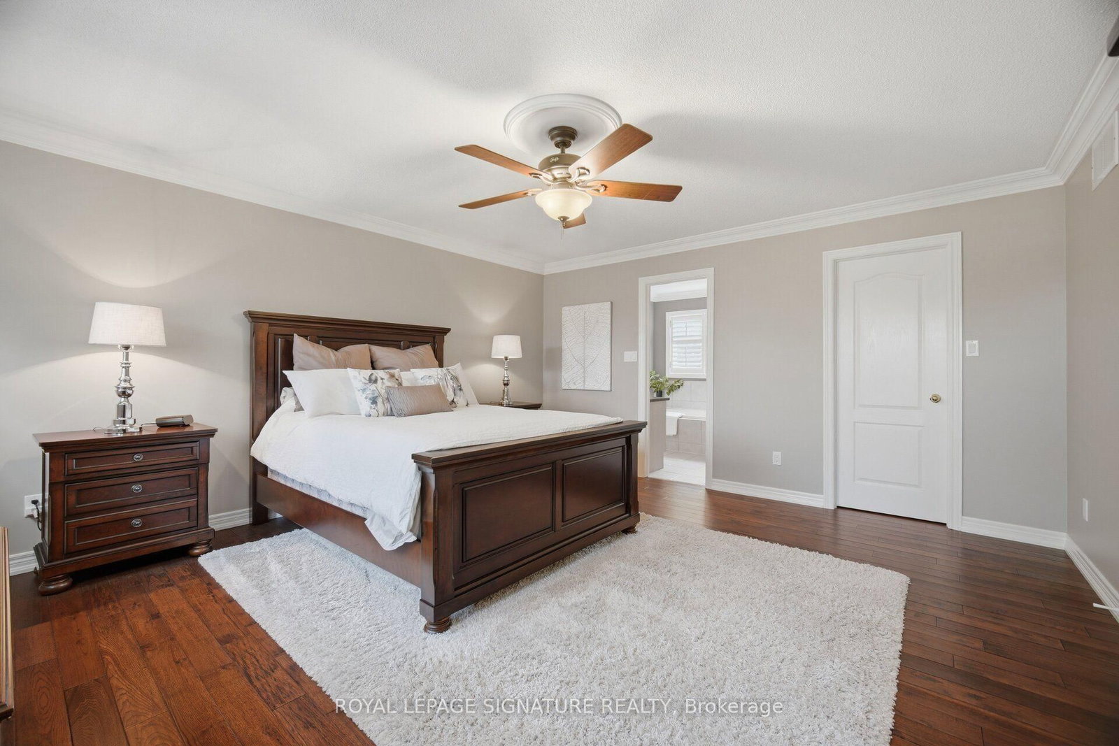 2215 Lapsley Crescent • Oakville, ON photo 13