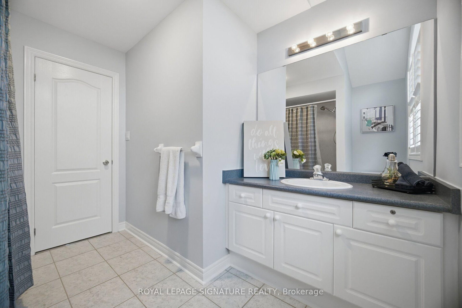 2215 Lapsley Crescent • Oakville, ON photo 19