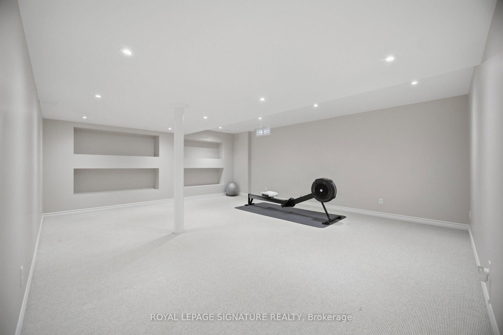 2215 Lapsley Crescent • Oakville, ON photo 20