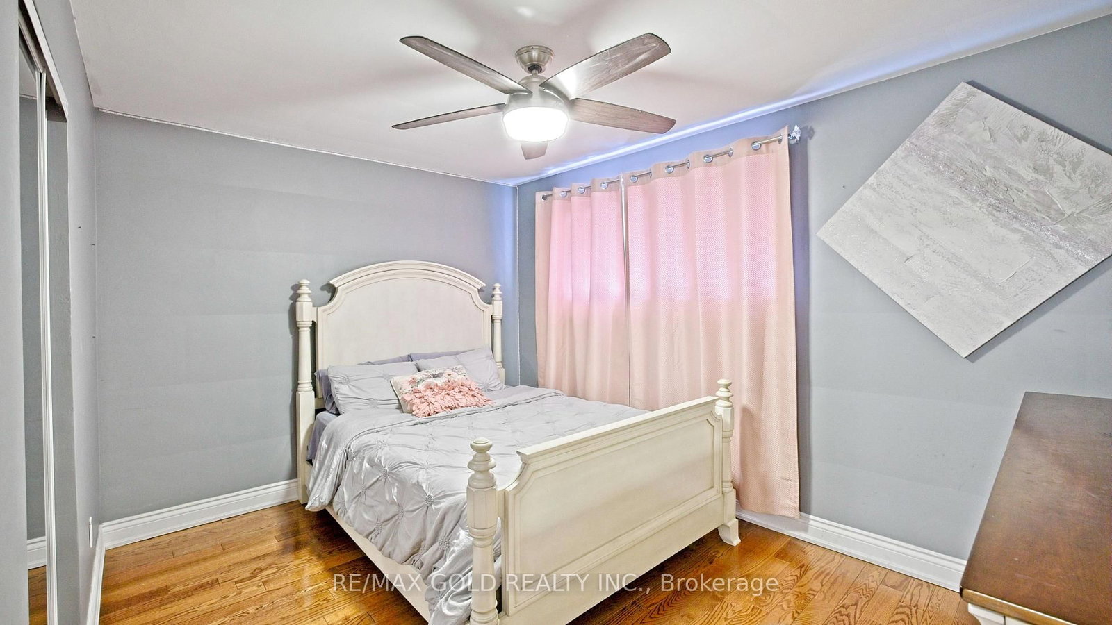 7428 Pickfair Drive • Mississauga, ON photo 26