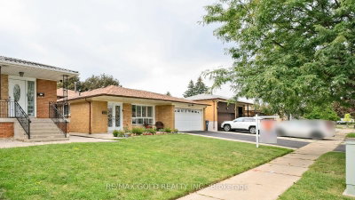 7428 Pickfair Drive • Mississauga, ON photo 5