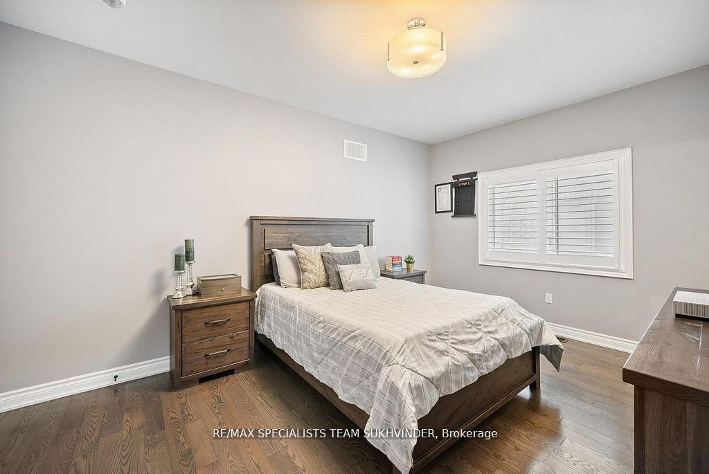 34 Burlwood Road • Brampton, ON photo 43