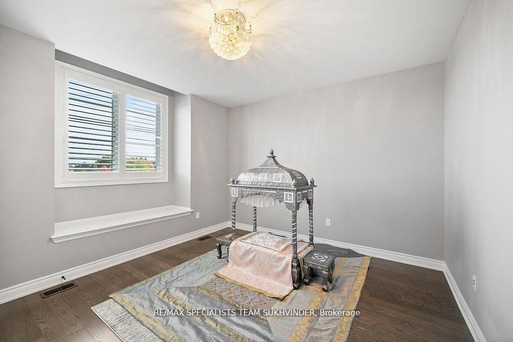 34 Burlwood Road • Brampton, ON photo 46