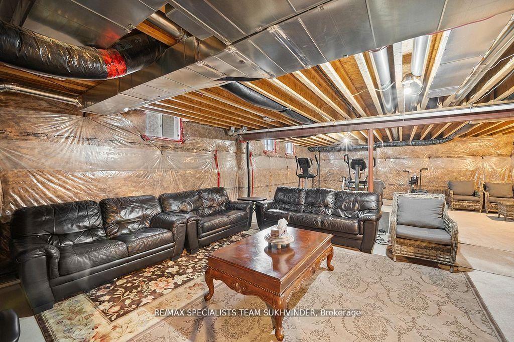 34 Burlwood Road • Brampton, ON photo 47