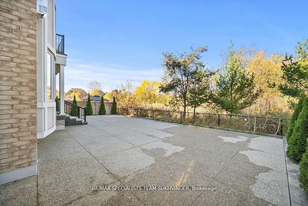 34 Burlwood Road • Brampton, ON photo 49