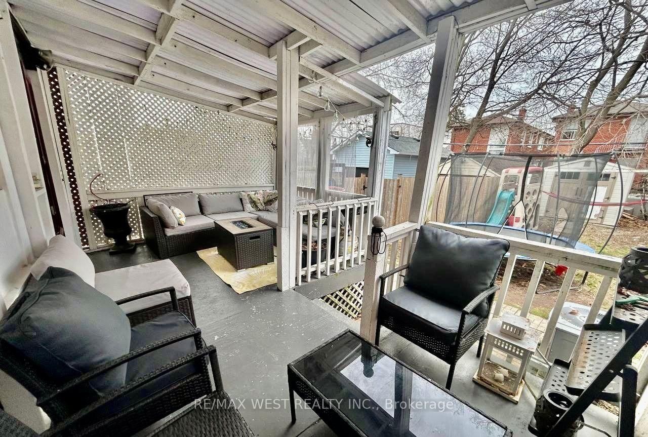 36 Fourteenth Street E • Toronto, ON photo 24