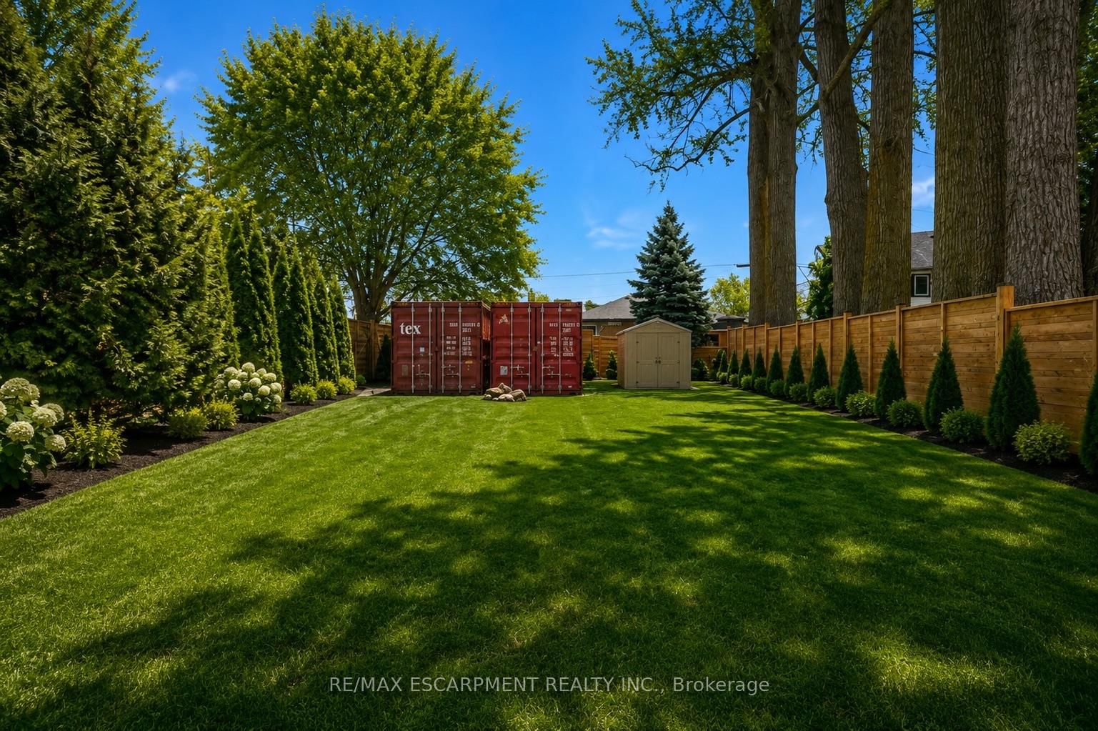 43 Broadview Avenue • Mississauga, ON photo 11