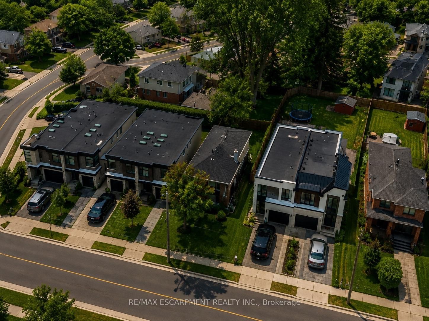 43 Broadview Avenue • Mississauga, ON photo 22