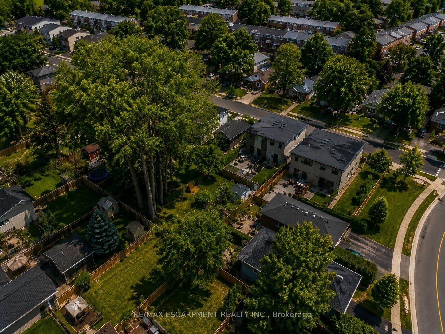 43 Broadview Avenue • Mississauga, ON photo 25